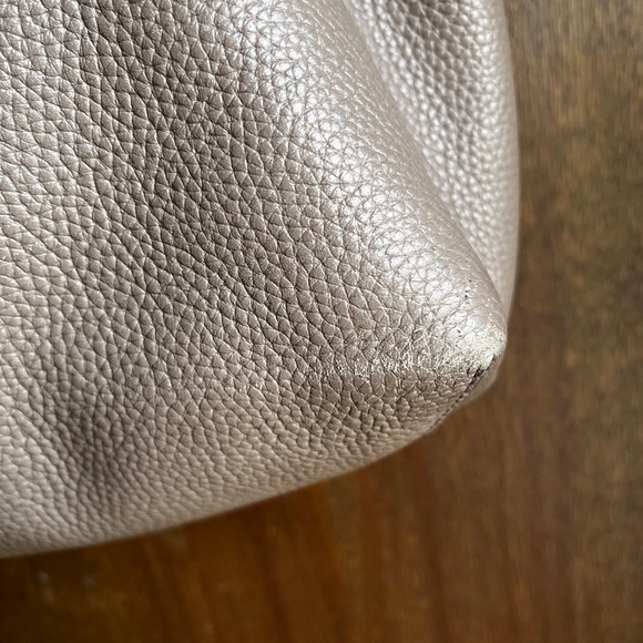 Marc Jacobs Leather Tote Bag-Taupe-Gently Used - Picture 2 of 5